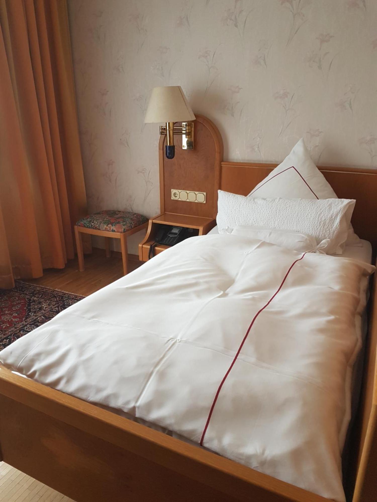 Hotel Muehlenthal Gmbh Schwalbach ภายนอก รูปภาพ