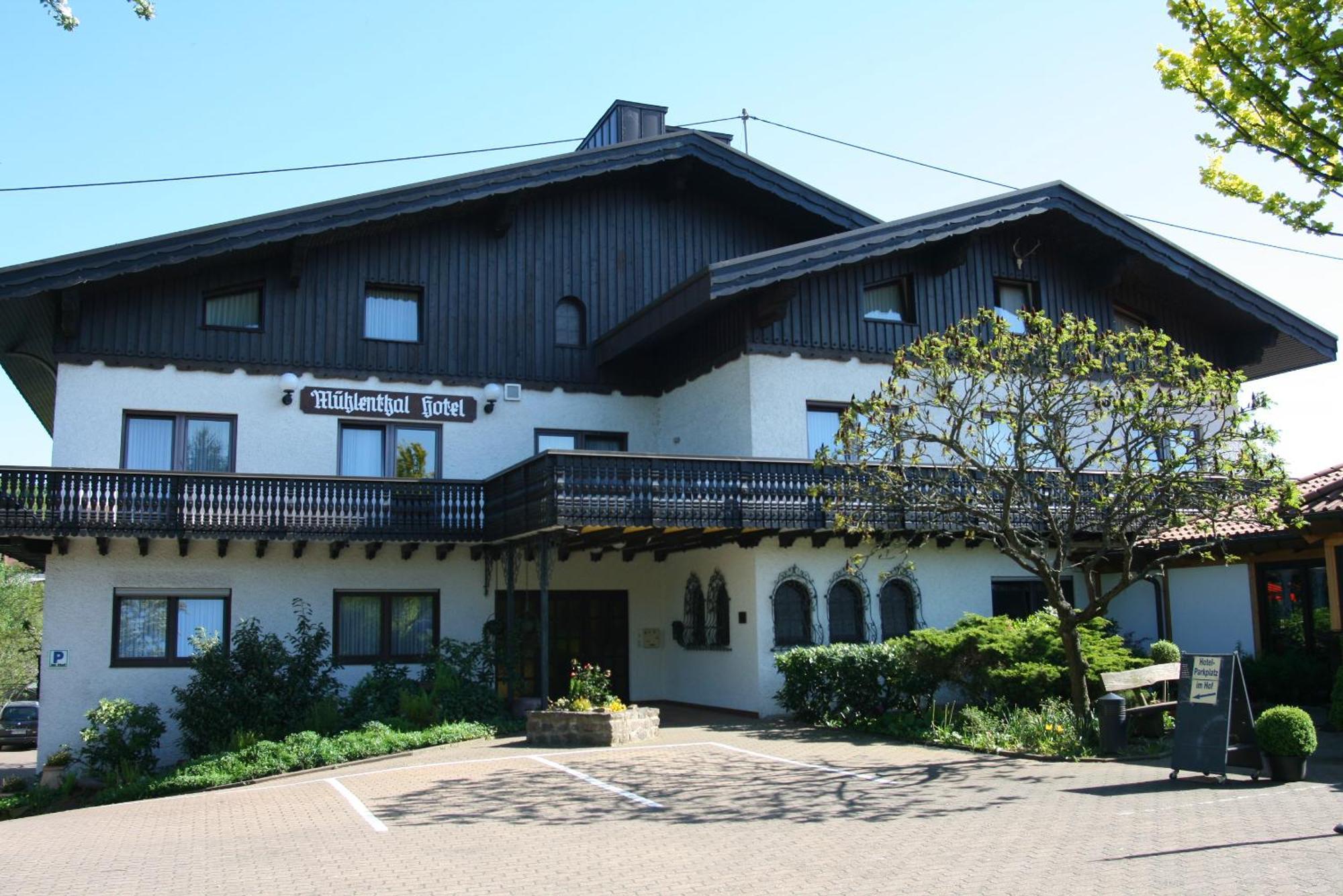 Hotel Muehlenthal Gmbh Schwalbach ภายนอก รูปภาพ